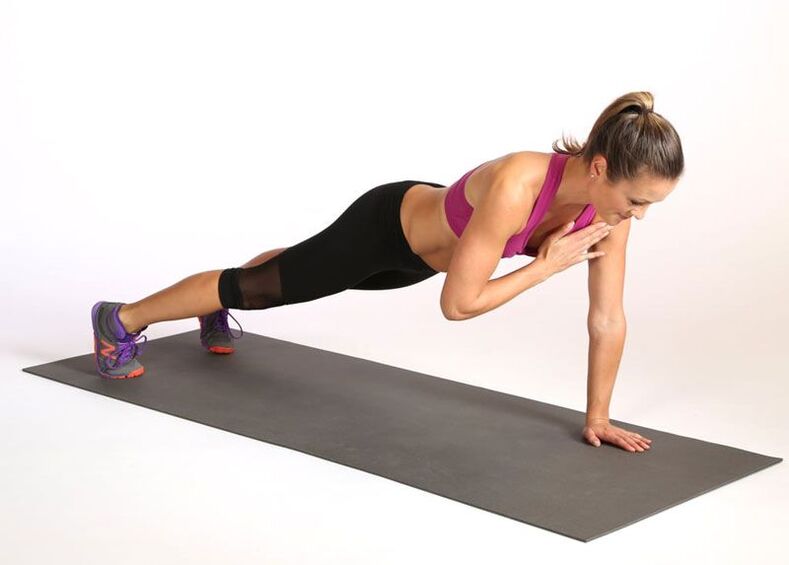 plank with alternating shoulder contact